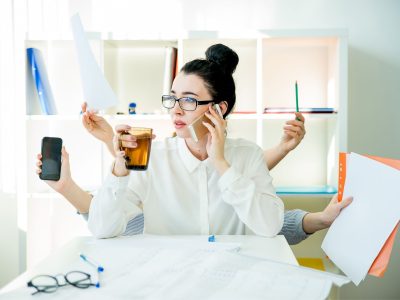 Charge mentale femme débordée